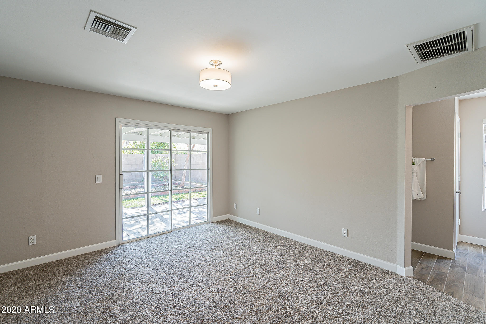 4413 East Frye Road Phoenix, AZ 85048 - Photo 13 of 27 Frye-15