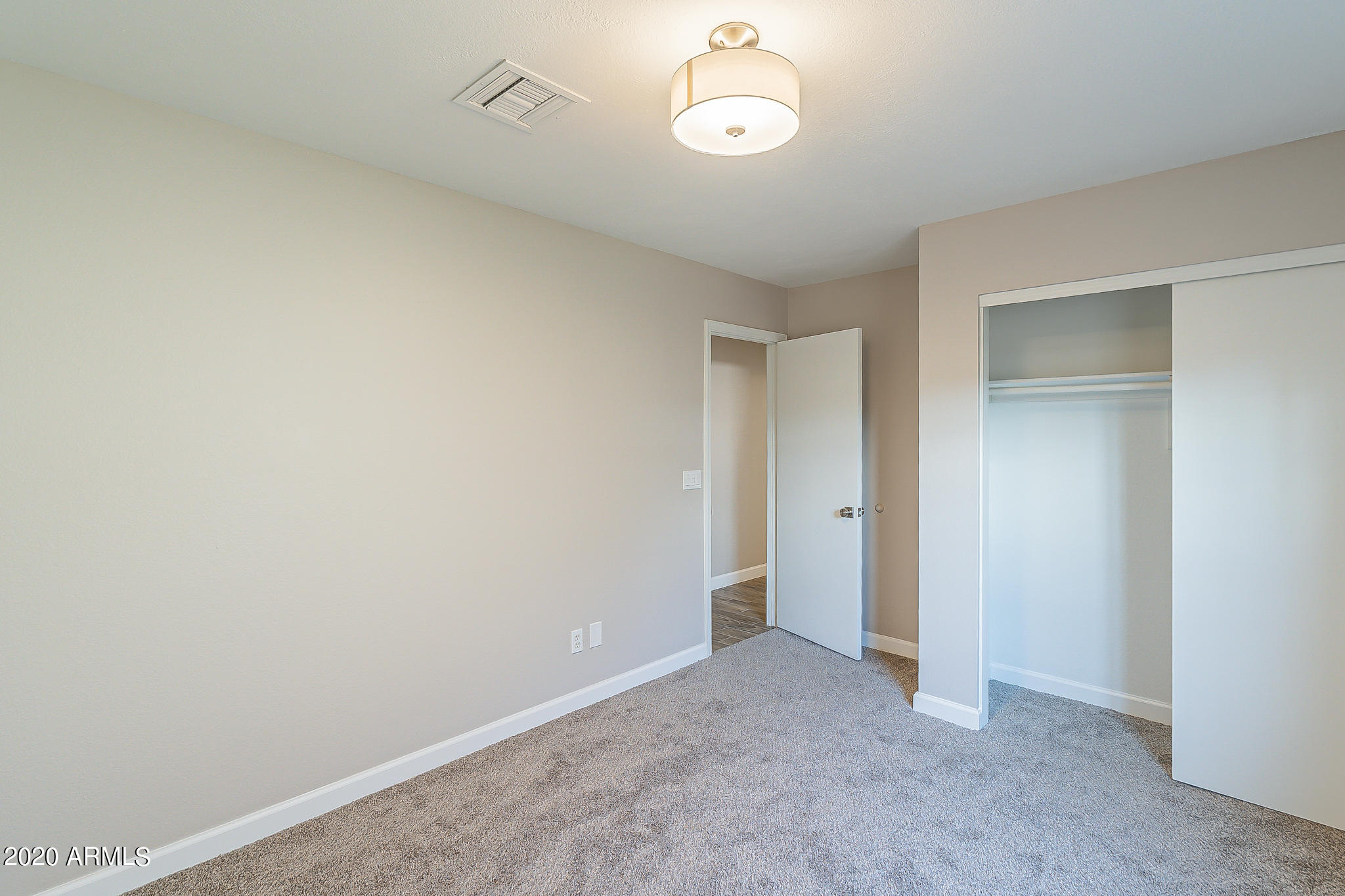 4413 East Frye Road Phoenix, AZ 85048 - Photo 19 of 27 Frye-23