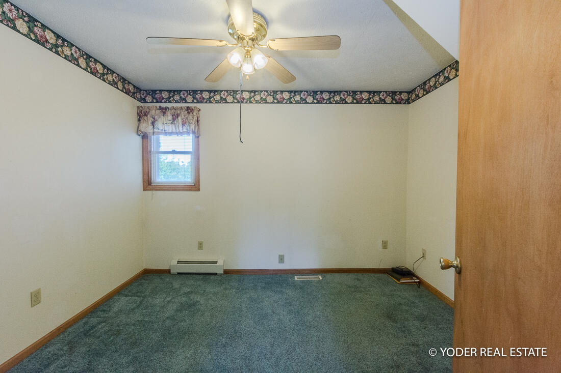 10986 Hall Road Ravenna, MI 49451 - Photo 9 of 42 yre-9