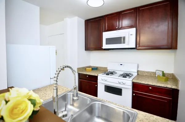 $1,995 | 1621 Hotel Circle South, Unit E304, San Diego, CA 92108