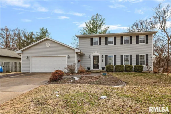 $295,000 | 3116 Kensington Drive, Springfield, IL 62702