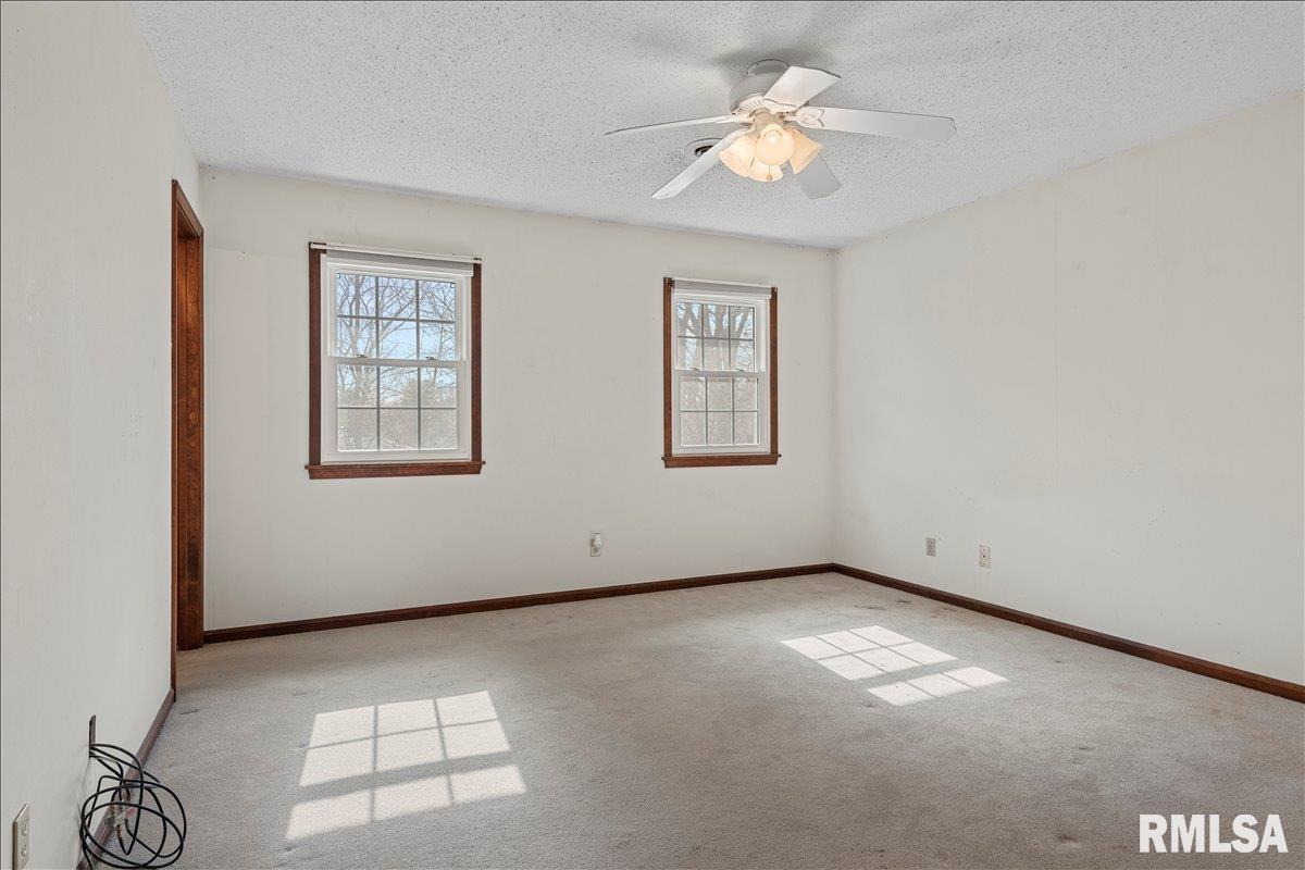 3116 Kensington Drive Springfield, IL 62702 - Photo 29 of 49