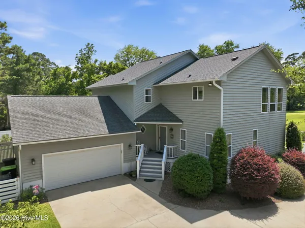 $549,900 | 806 Lord Granville Drive, Morehead City, NC 28557