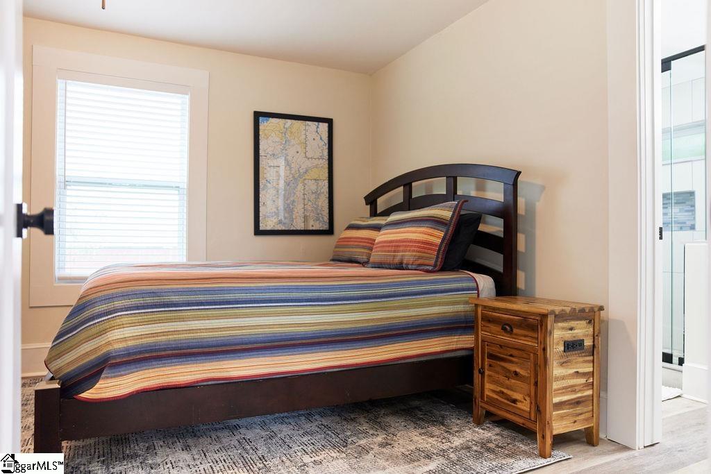 4 Lindberg Avenue Greenville, SC 29601 - Photo 24 of 36