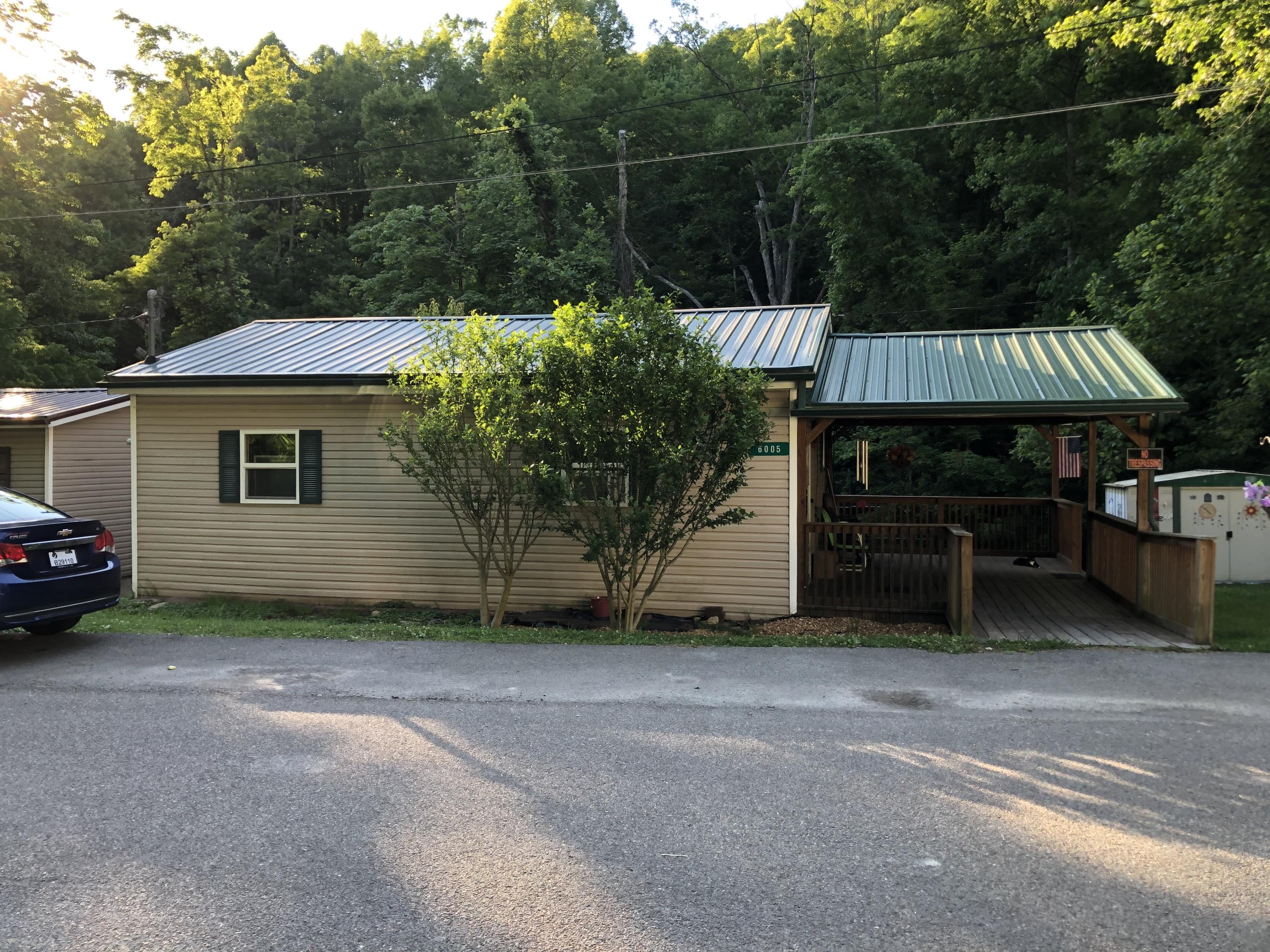 6003 West Norton Road Norton, VA 24273 - Photo 2 of 6 IMG_2309