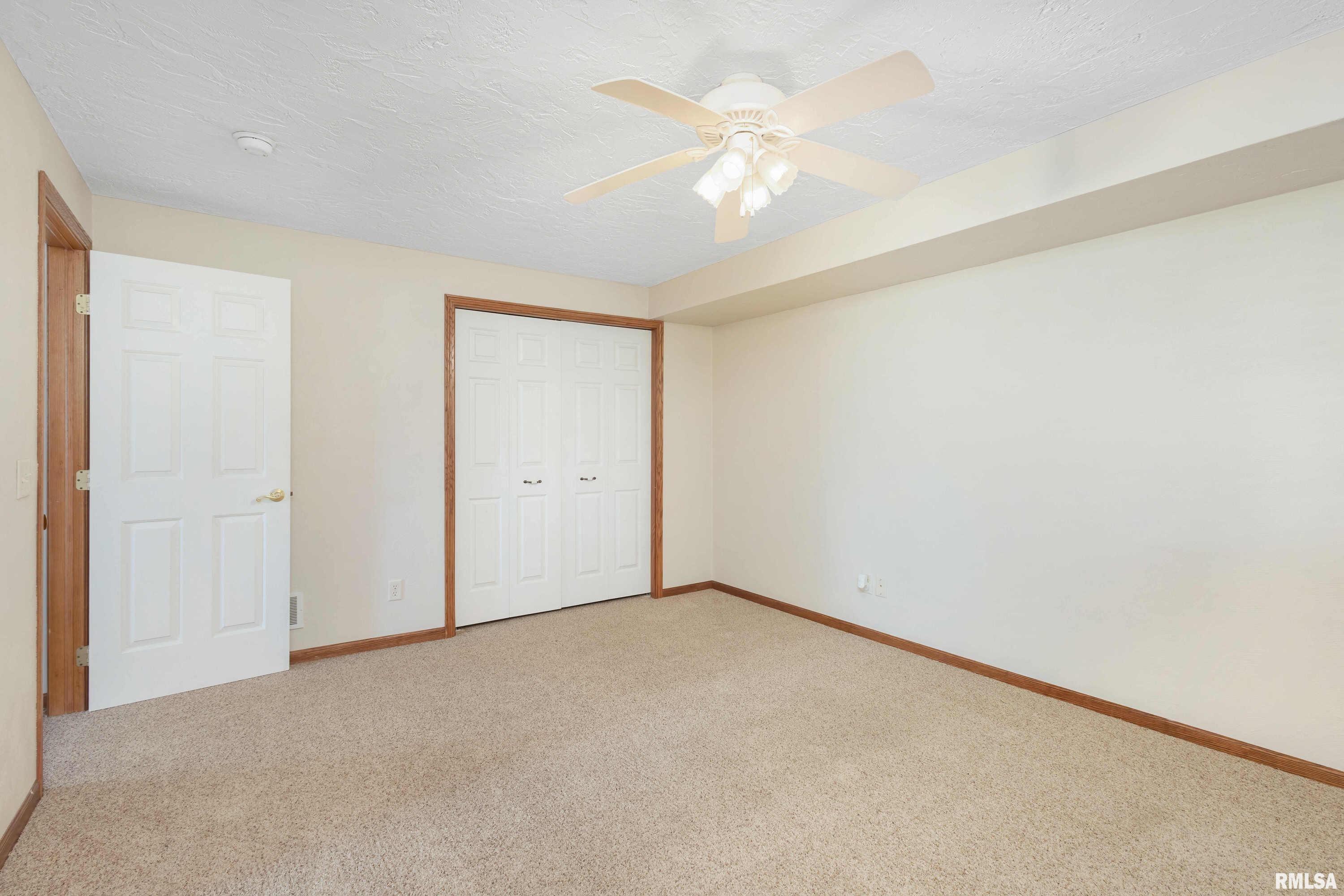 5307 Red Fox Road Bettendorf, IA 52722 - Photo 30 of 34