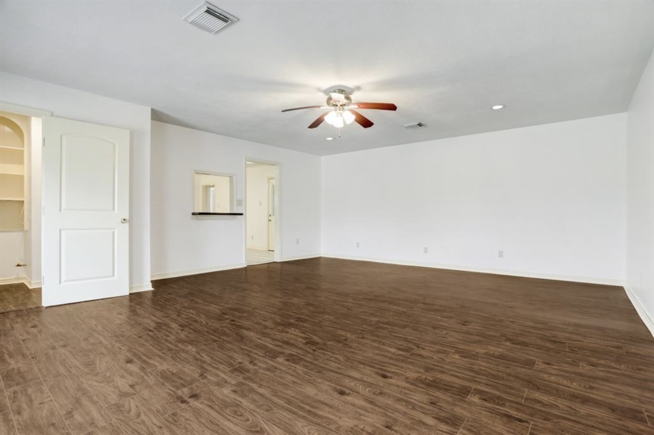 10207 Rambling Trail Houston, TX 77089 - Photo 11 of 20