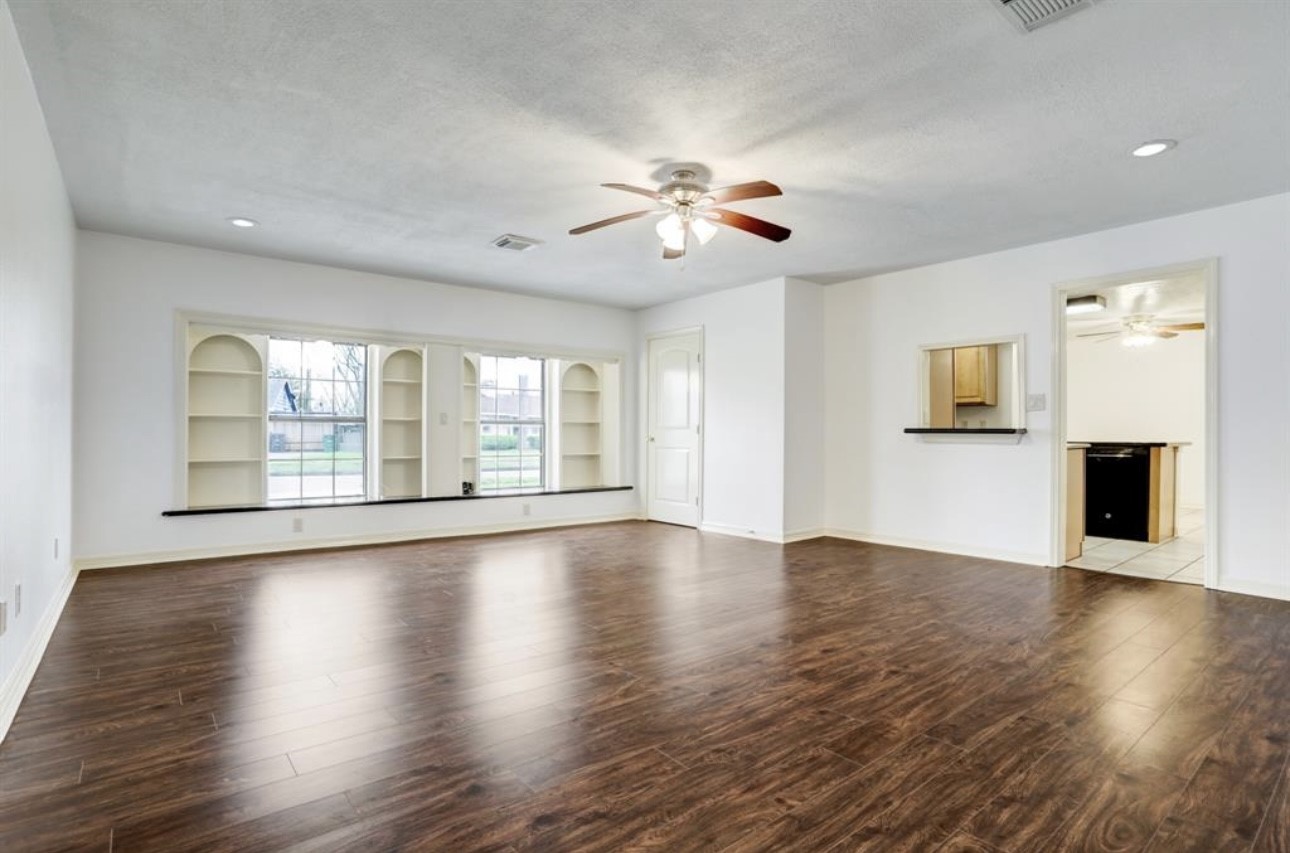 10207 Rambling Trail Houston, TX 77089 - Photo 10 of 20