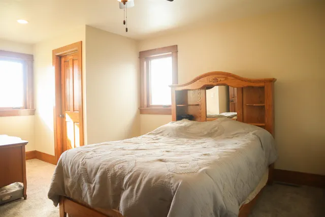 $425,000 | 20482 Rennick Road, Shullsburg, WI 53586