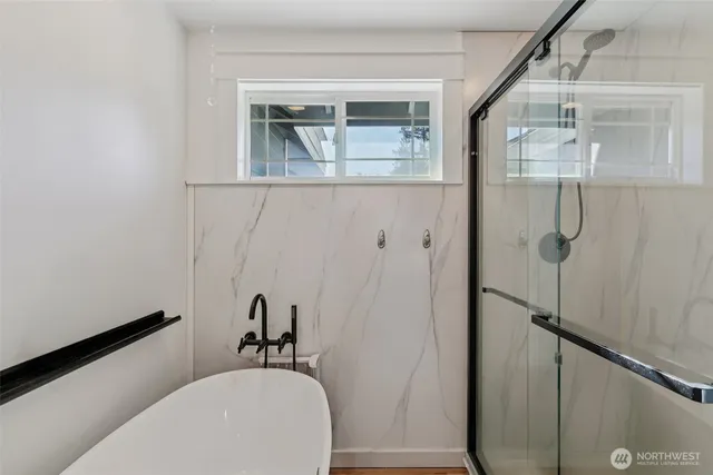 $1,500,000 | 20728 Southeast 119th Street, Issaquah, WA 98027