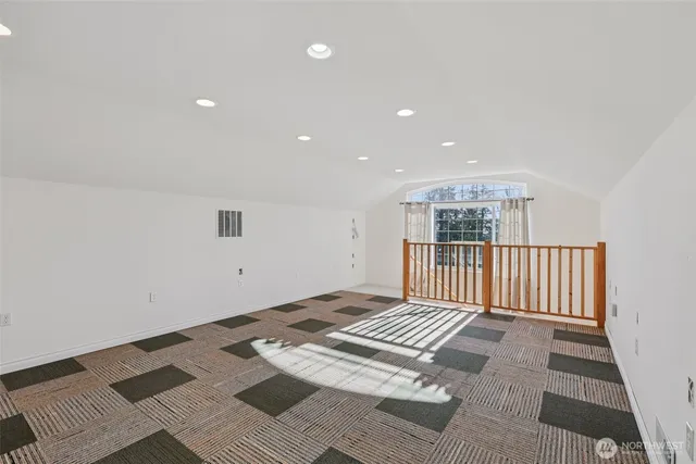 $1,500,000 | 20728 Southeast 119th Street, Issaquah, WA 98027