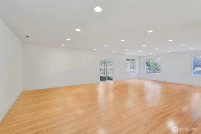 $1,500,000 | 20728 Southeast 119th Street, Issaquah, WA 98027