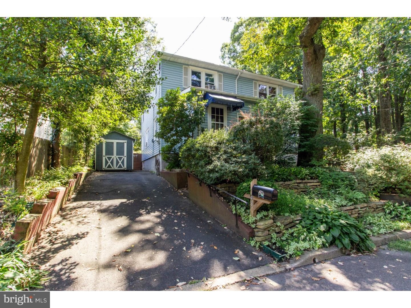 343 Locust Road Abington, PA 19038 - Photo 1 of 25 Gallery Image 1