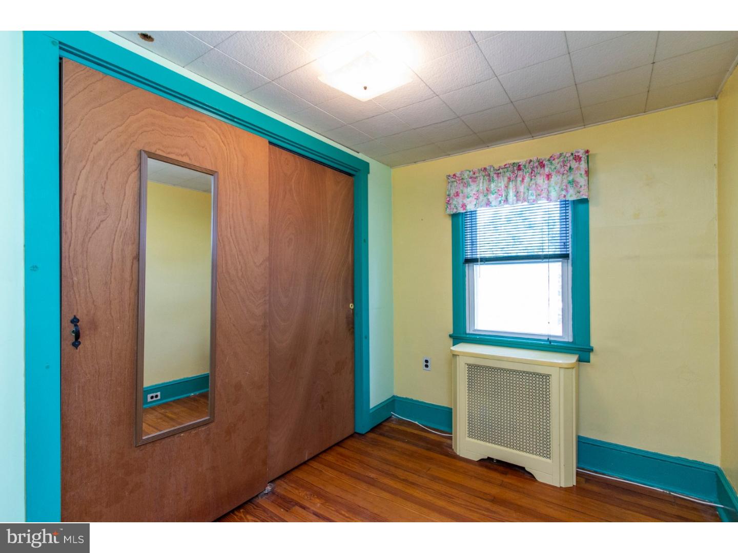 343 Locust Road Abington, PA 19038 - Photo 17 of 25 Bedroom 2