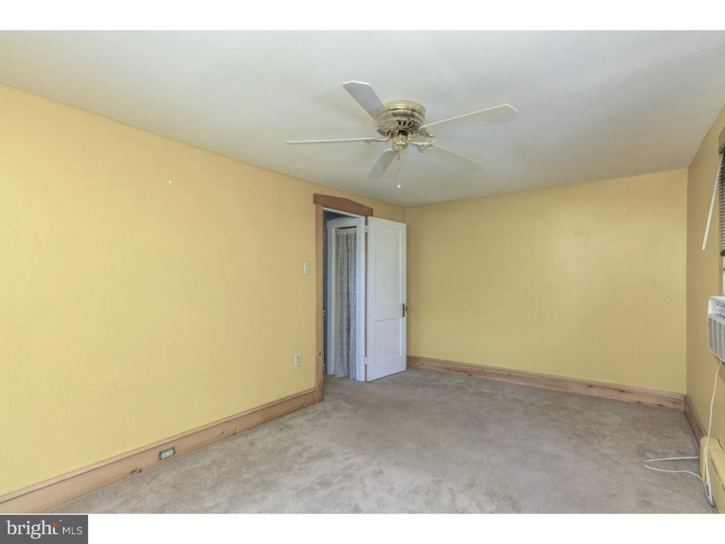 343 Locust Road Abington, PA 19038 - Photo 18 of 25 Master Bedroom