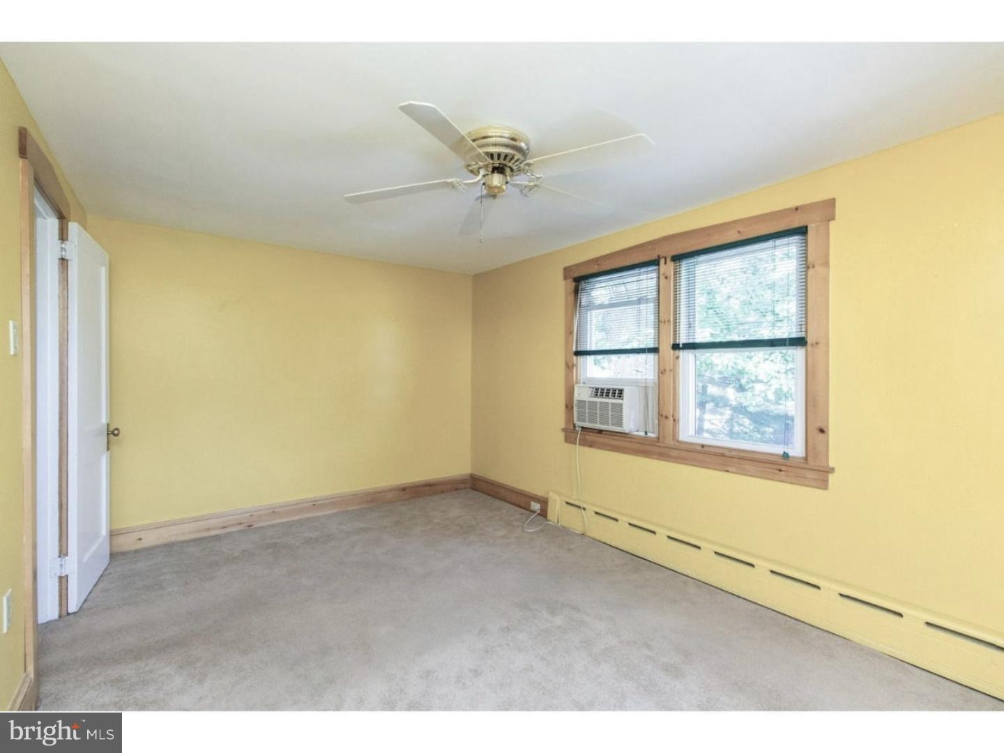 343 Locust Road Abington, PA 19038 - Photo 19 of 25 Master Bedroom