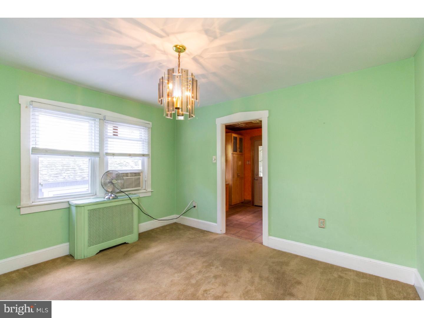 343 Locust Road Abington, PA 19038 - Photo 7 of 25 Gallery Image 7