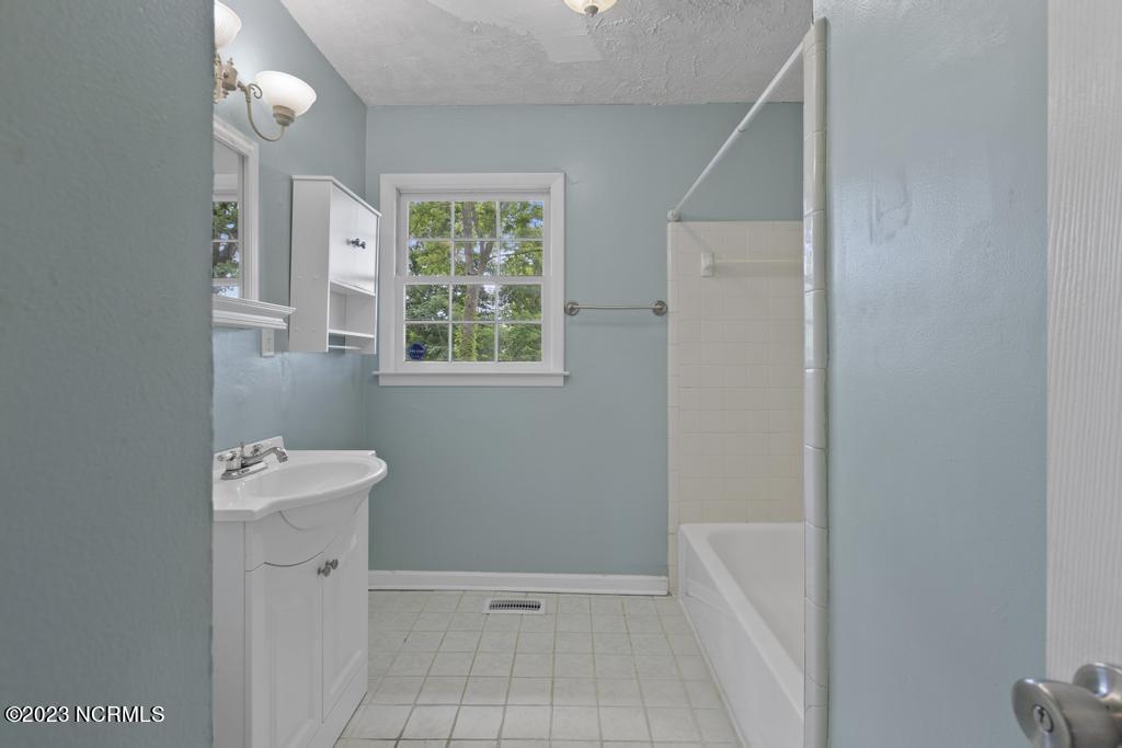 213 Pine Dale Road Havelock, NC 28532 - Photo 23 of 24 IMG_3795