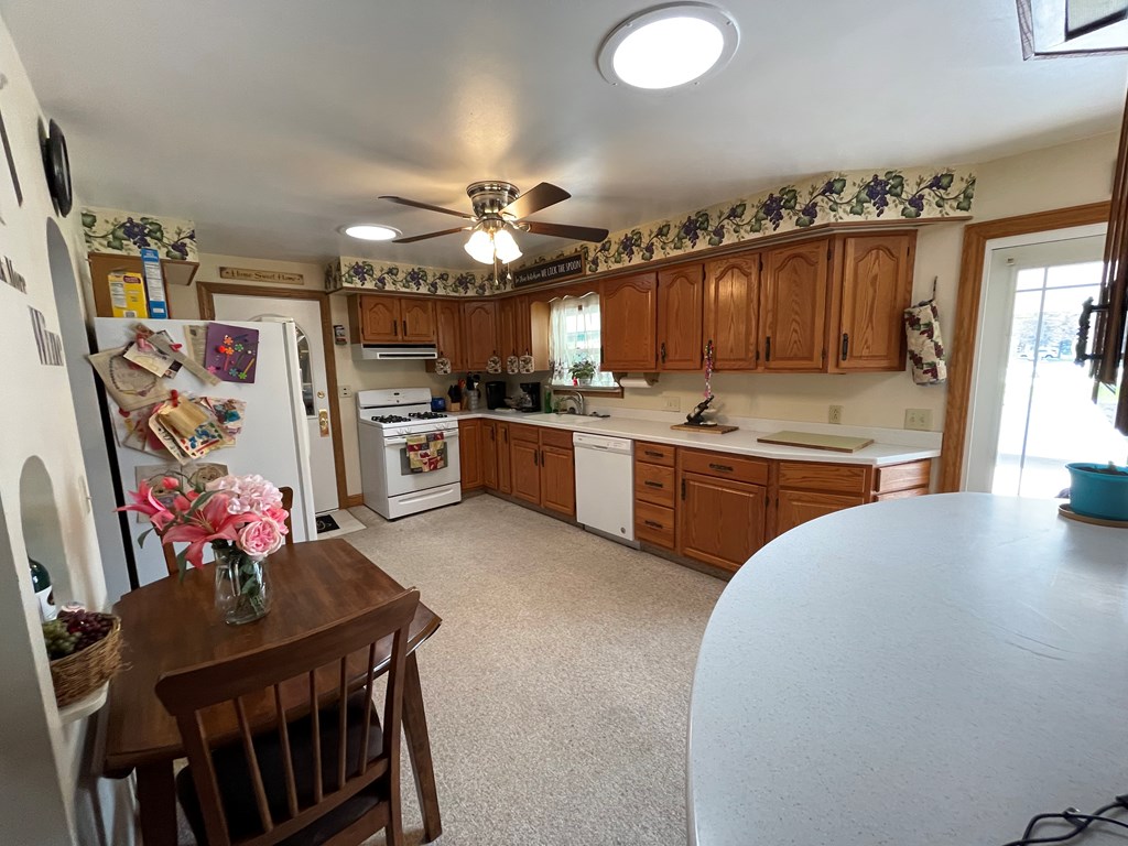 1081 Grandview Road Oil City, PA 16301 - Photo 12 of 36