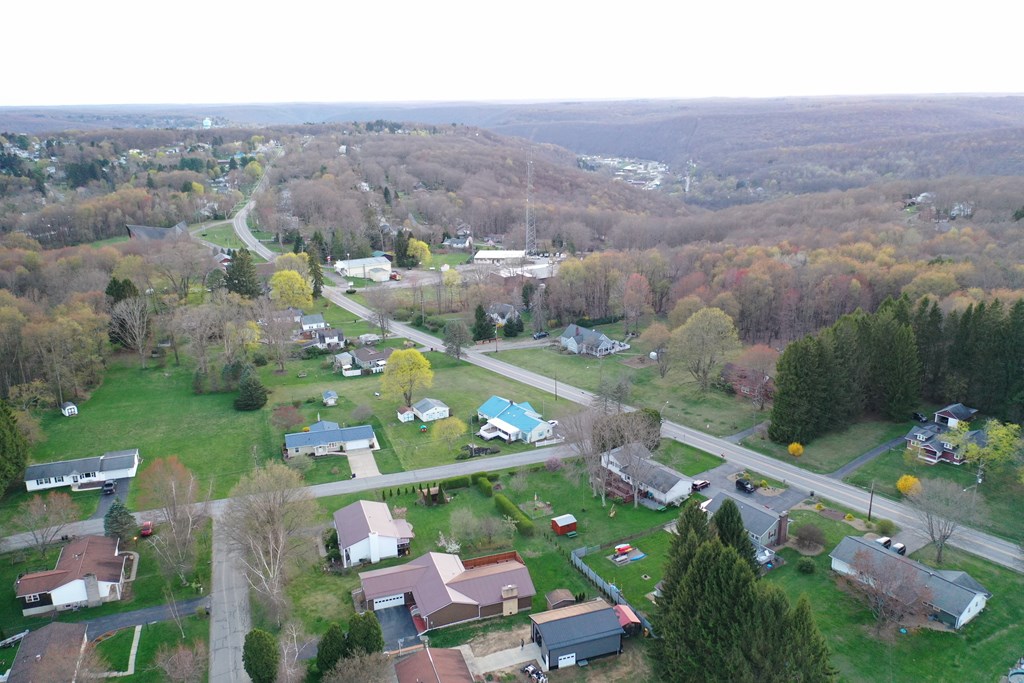 1081 Grandview Road Oil City, PA 16301 - Photo 9 of 36