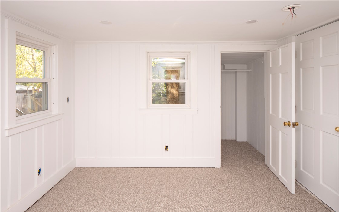 8 Pleasant Street, Unit 1 Newport, RI 02840 - Photo 15 of 38