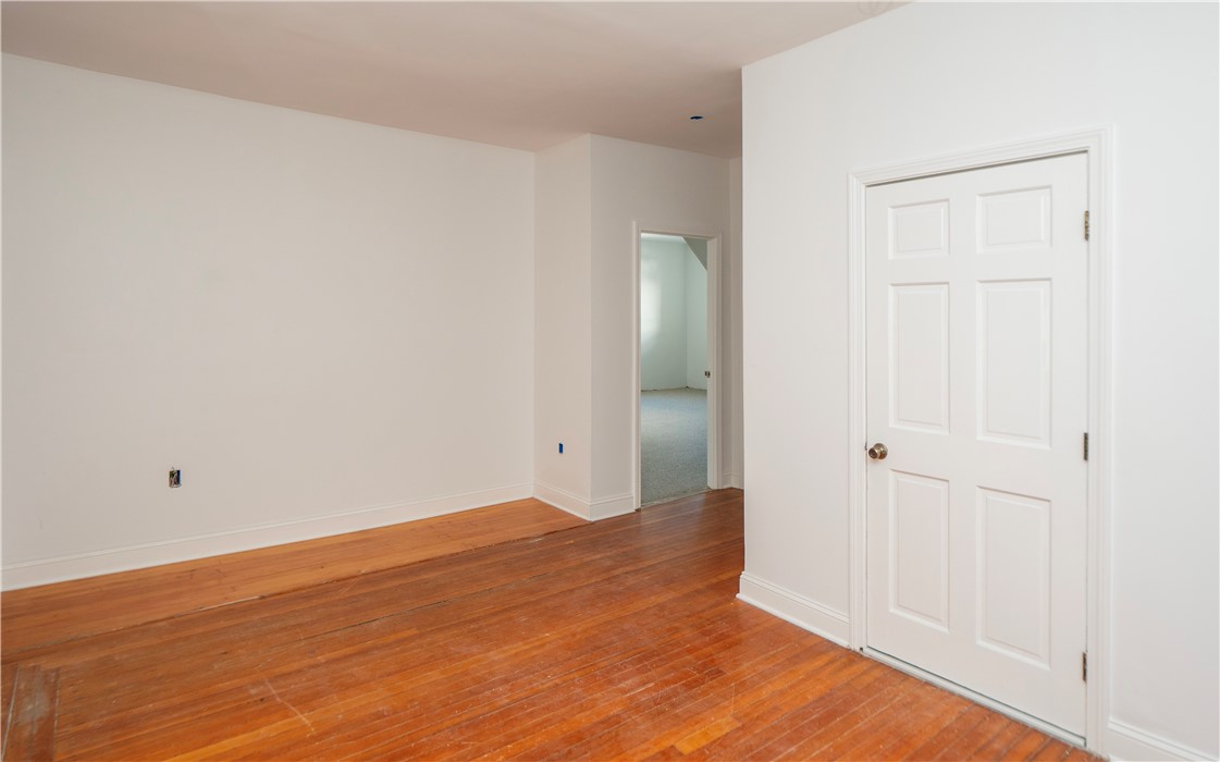 8 Pleasant Street, Unit 1 Newport, RI 02840 - Photo 21 of 38