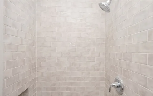 $3,600 | 8 Pleasant Street, Unit 1, Newport, RI 02840