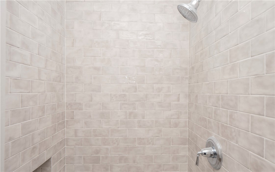 8 Pleasant Street, Unit 1 Newport, RI 02840 - Photo 24 of 38