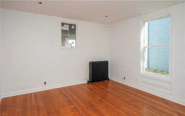 $3,600 | 8 Pleasant Street, Unit 1, Newport, RI 02840