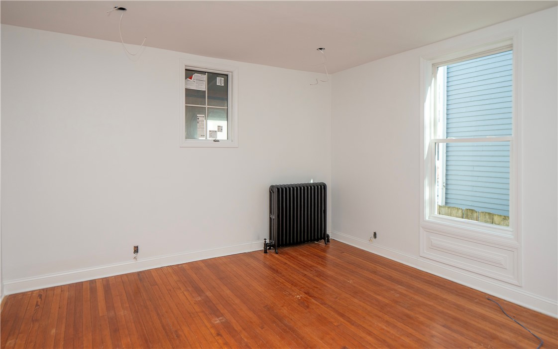 8 Pleasant Street, Unit 1 Newport, RI 02840 - Photo 25 of 38