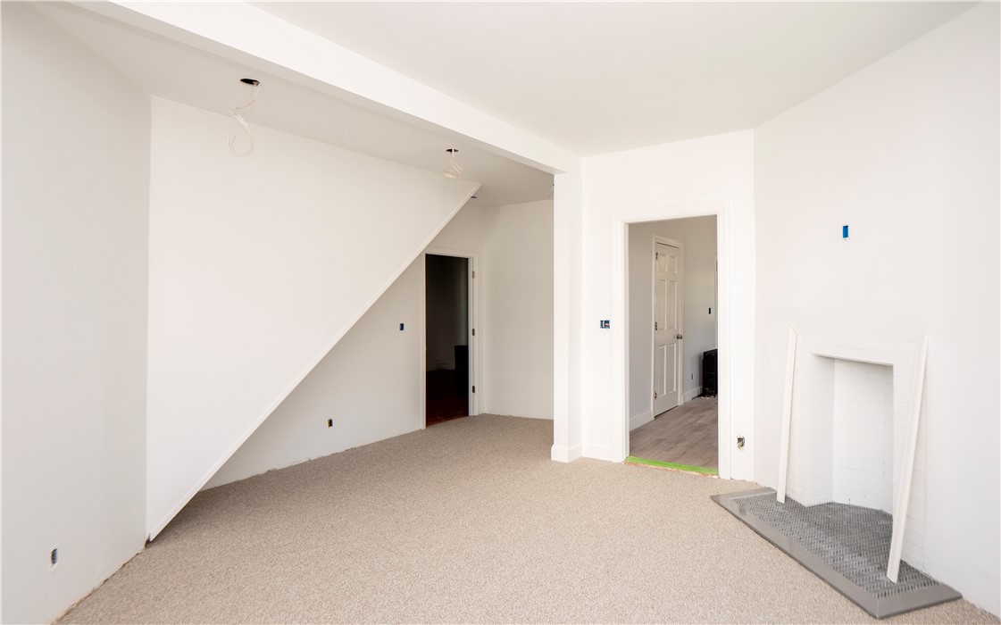 8 Pleasant Street, Unit 1 Newport, RI 02840 - Photo 29 of 38