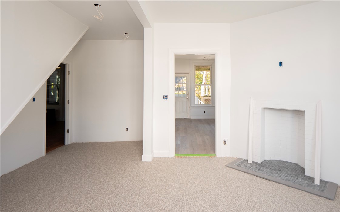 8 Pleasant Street, Unit 1 Newport, RI 02840 - Photo 30 of 38