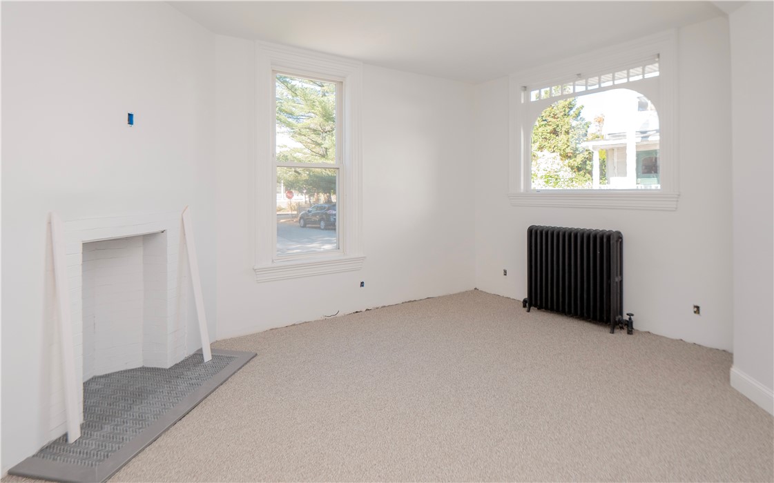 8 Pleasant Street, Unit 1 Newport, RI 02840 - Photo 31 of 38