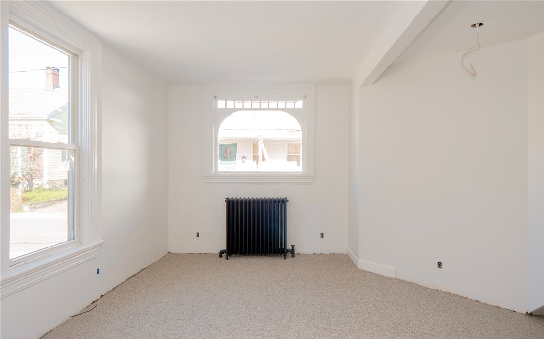 8 Pleasant Street, Unit 1 Newport, RI 02840 - Photo 32 of 38