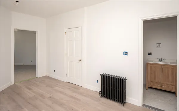 $3,600 | 8 Pleasant Street, Unit 1, Newport, RI 02840