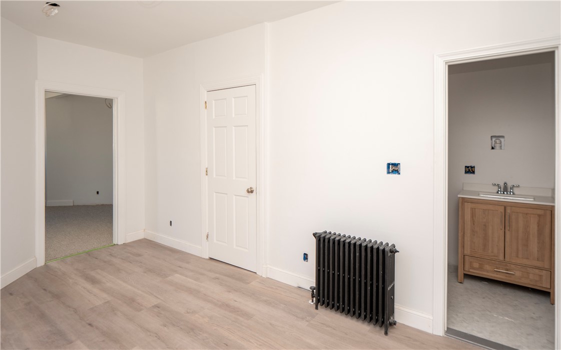 8 Pleasant Street, Unit 1 Newport, RI 02840 - Photo 35 of 38