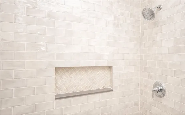 $3,600 | 8 Pleasant Street, Unit 1, Newport, RI 02840