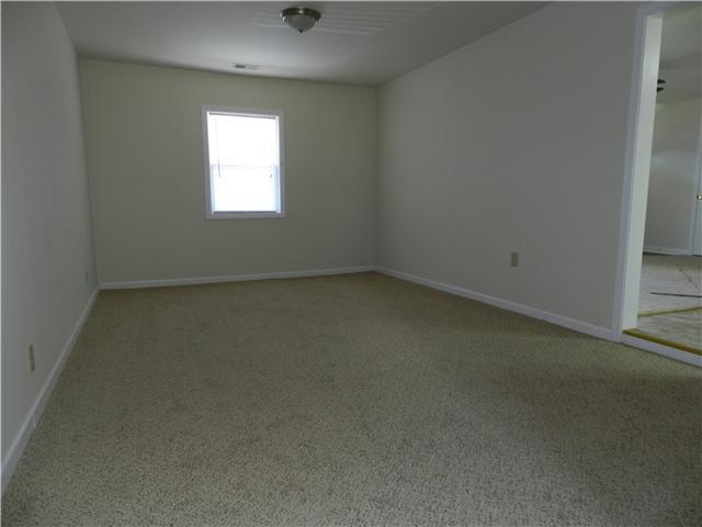 1581 Roberts Road Franklin, IN 46131 - Photo 5 of 24 Gallery Image 5