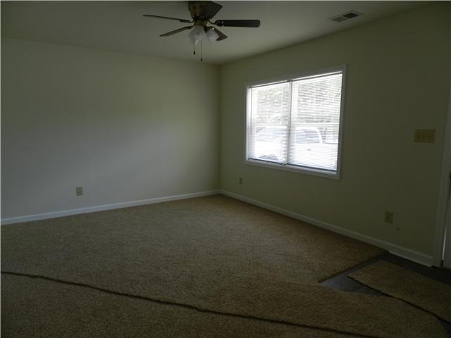 1581 Roberts Road Franklin, IN 46131 - Photo 6 of 24 Gallery Image 6