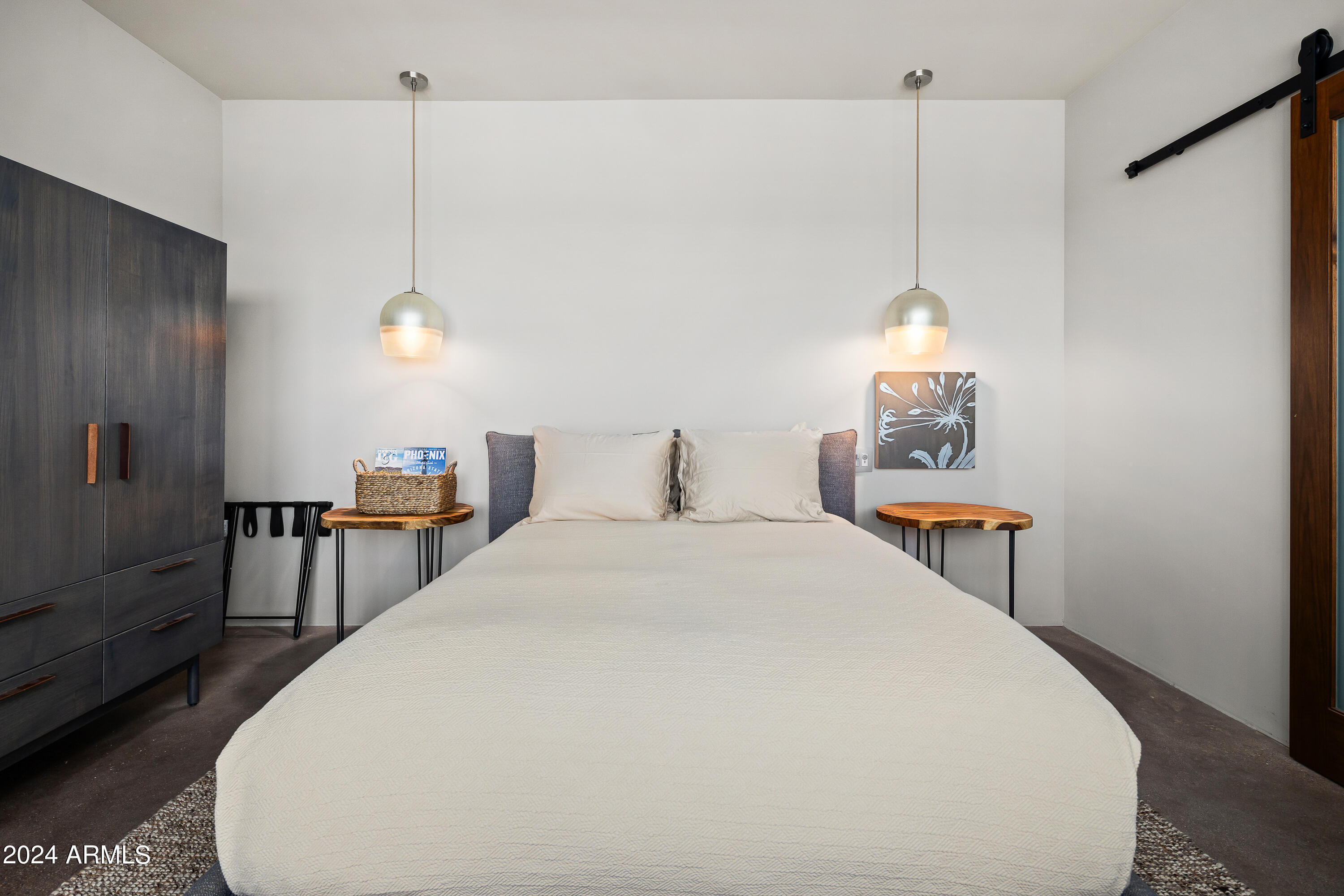 15322 North Sandy Blf Road Fort McDowell, AZ 85264 - Photo 36 of 65 a bed room with a bed window and a table in it