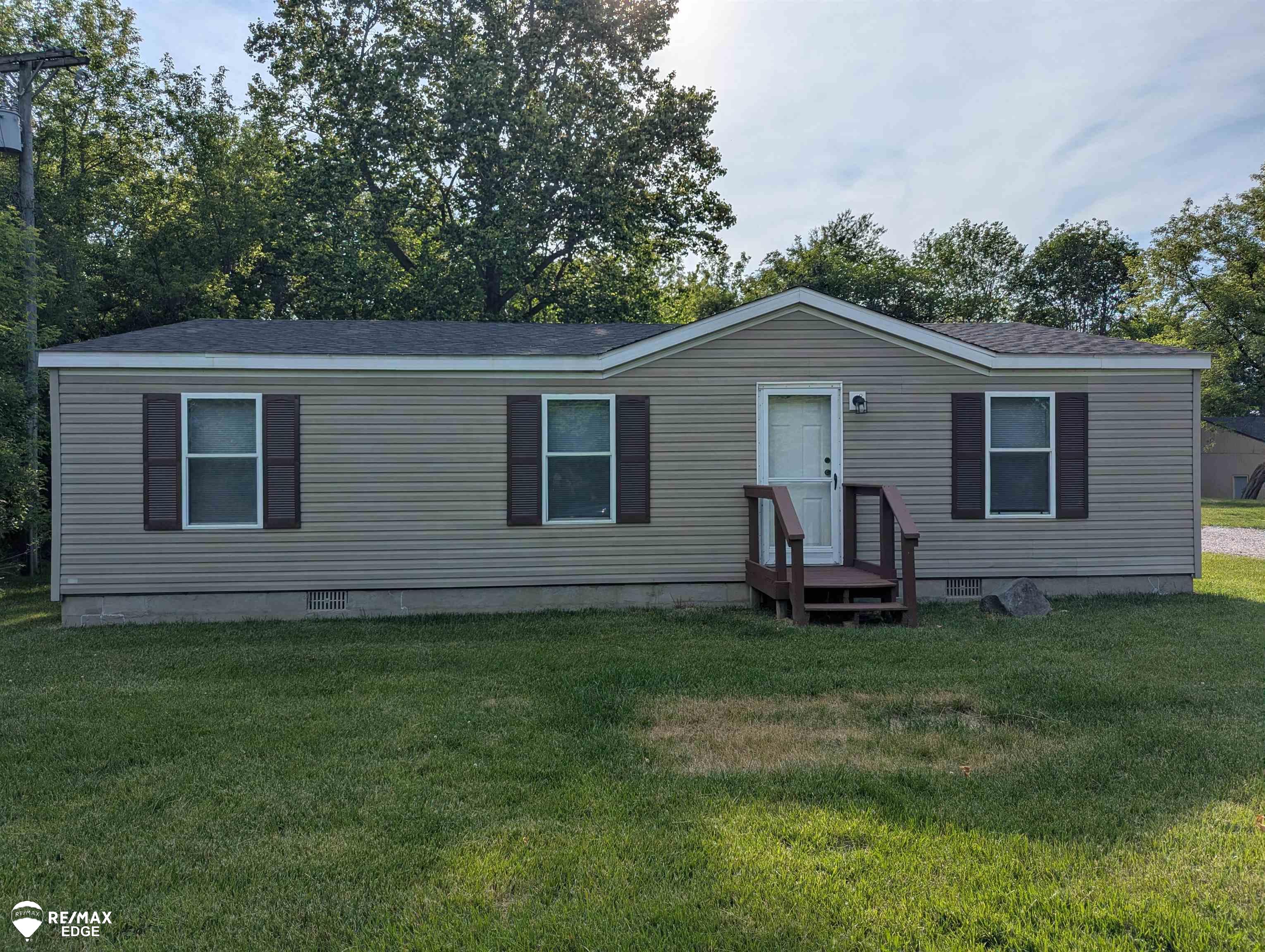 6283 Hart Lake Road Otter Lake, MI 48464 - Photo 3 of 17