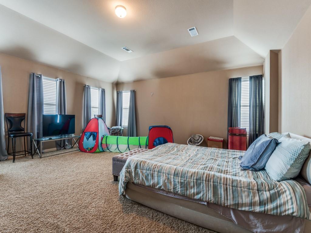 210 Dancing Light Lane Red Oak, TX 75154 - Photo 17 of 20