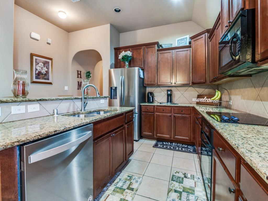 210 Dancing Light Lane Red Oak, TX 75154 - Photo 10 of 20