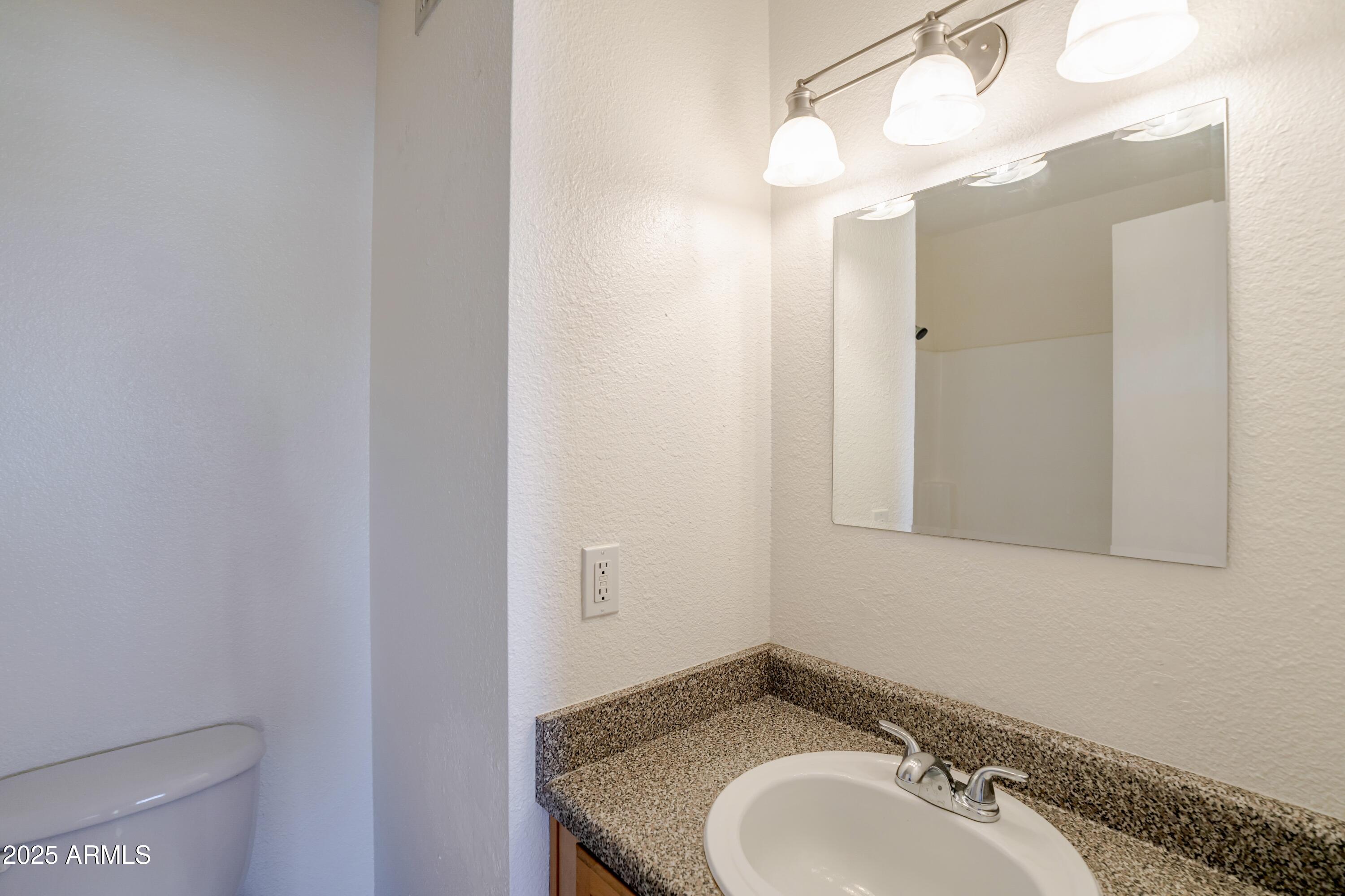 11640 North 51st Avenue, Unit 250 Glendale, AZ 85304 - Photo 19 of 26 11640 N 51st-14