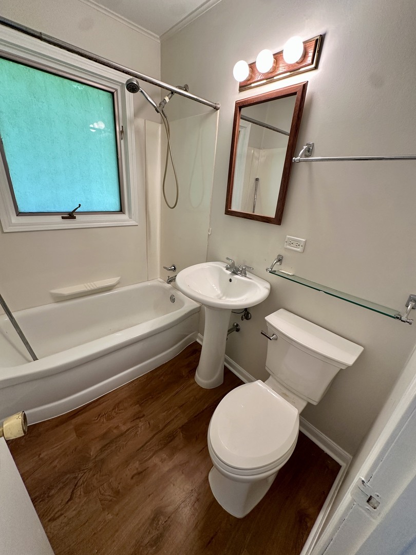 45 Golfview Road Lake Zurich, IL 60047 - Photo 6 of 10