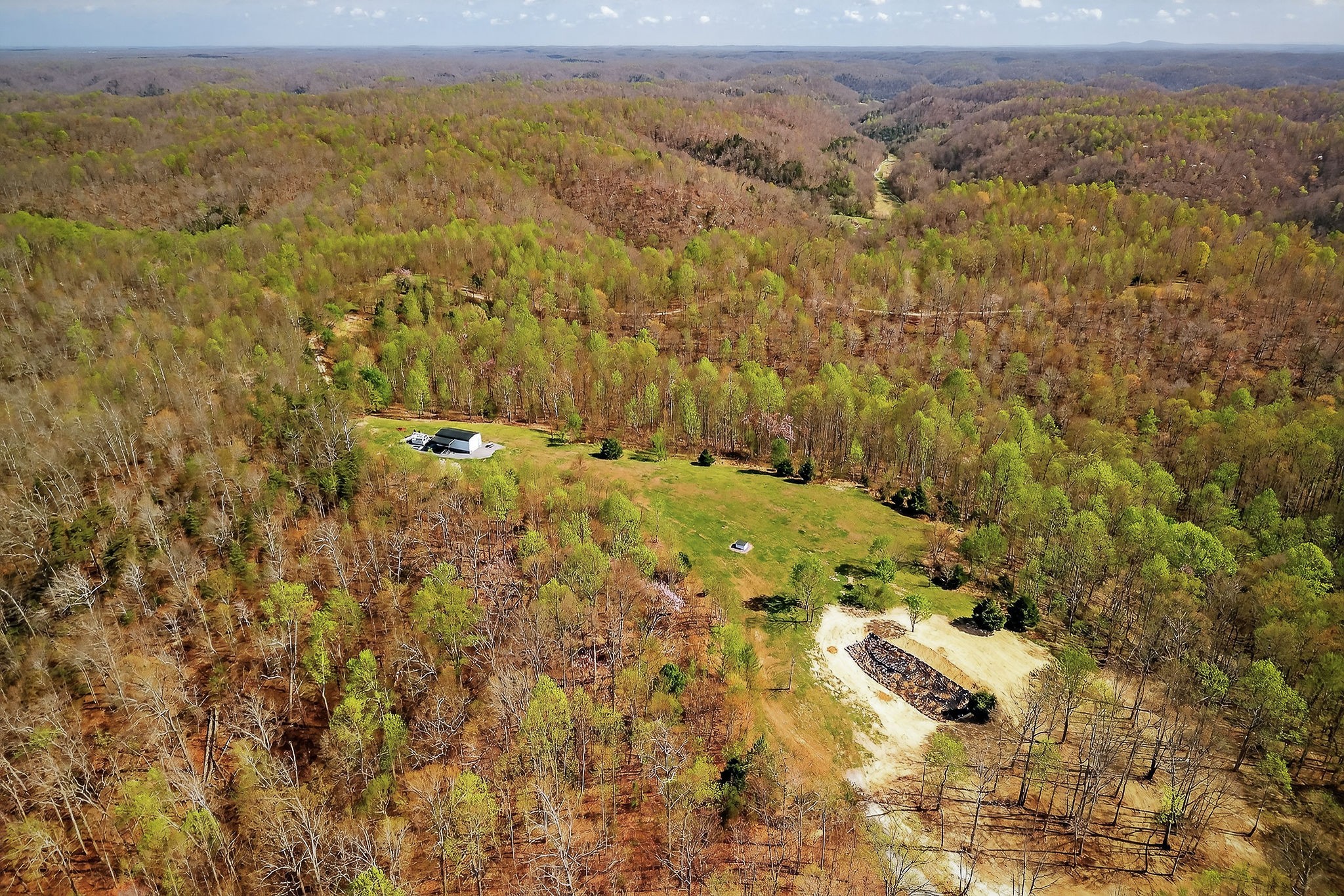 1772 South Fork Road Whitleyville, TN 38588 - Photo 16 of 37