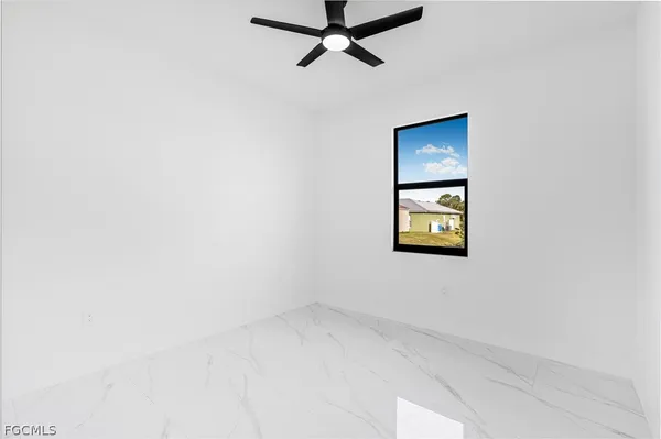 $2,500 | 3604 29th Street Southwest, Lehigh Acres, FL 33976