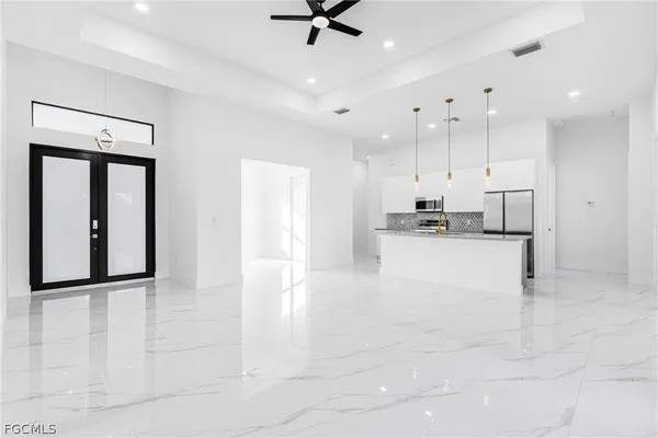 $2,500 | 3604 29th Street Southwest, Lehigh Acres, FL 33976