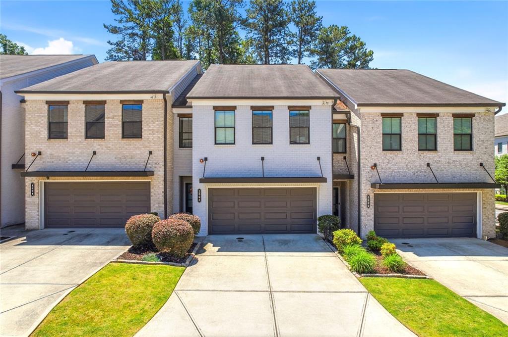 1004 Rohner Way Smyrna, GA 30080 - Photo 2 of 32