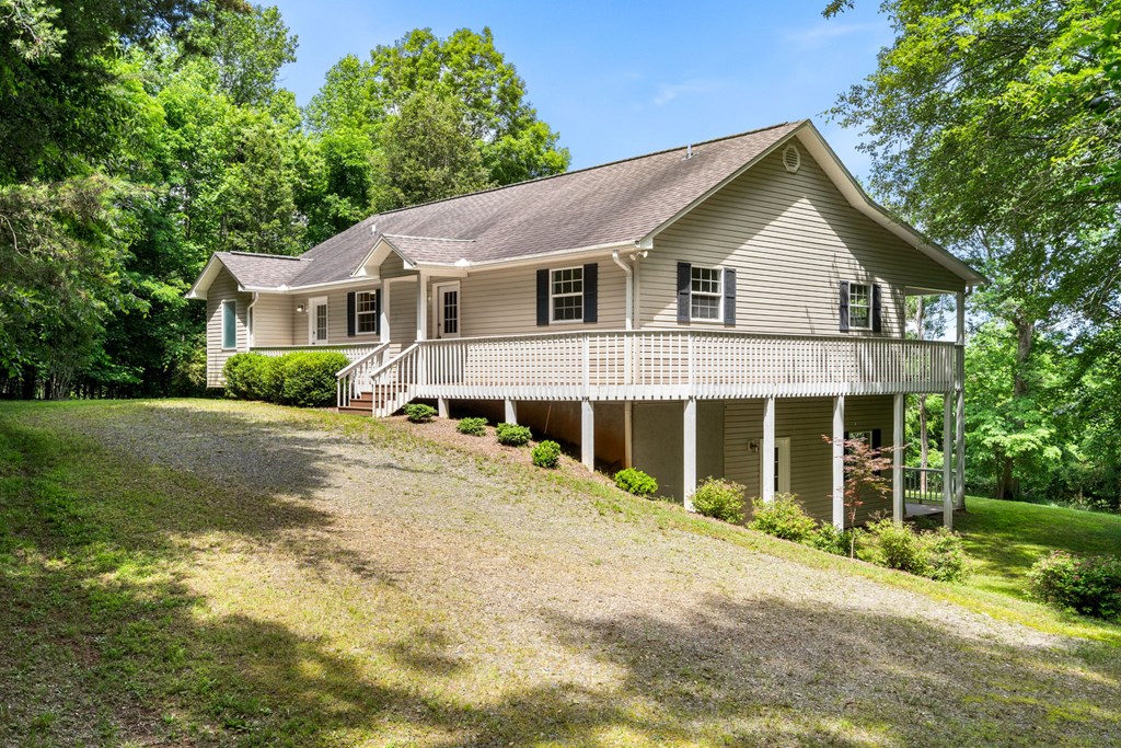 201 Tahlequah Ridge Hayesville, NC 28904 - Photo 46 of 51